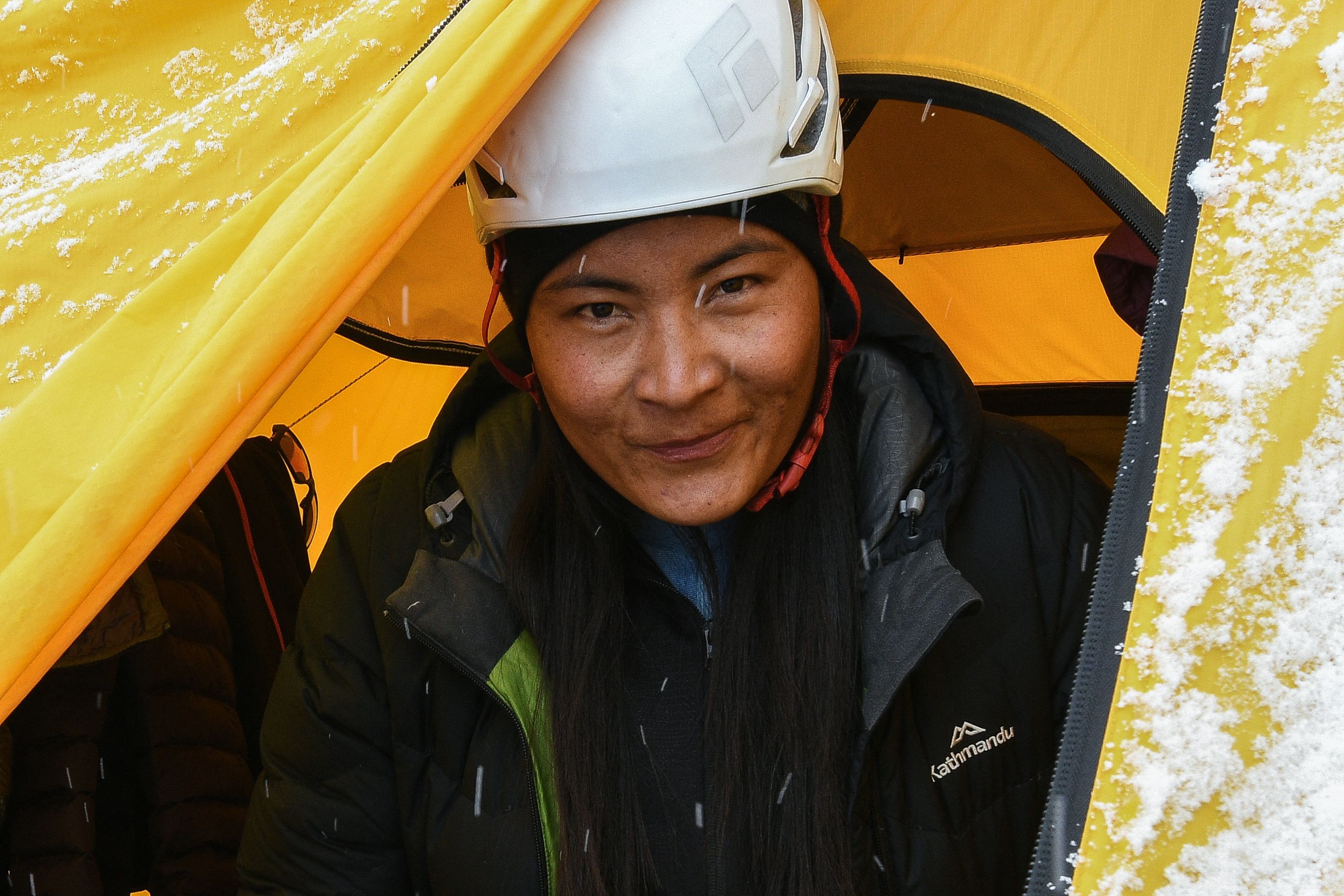 Det tog bara 14 timmar för Phunjo Lama att bestiga världens högsta berg. Bild tagen vid Mount Everests basläger 2018.